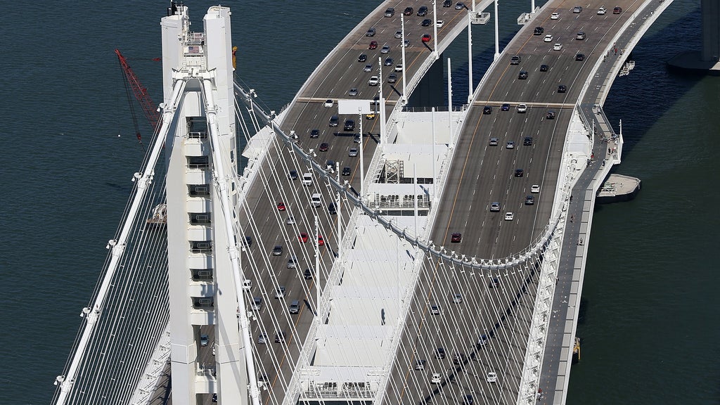 Suspects aged 19, 15 arrested in September Bay Bridge shooting — CBS Bay Area (KPIX), Mountain View Community news