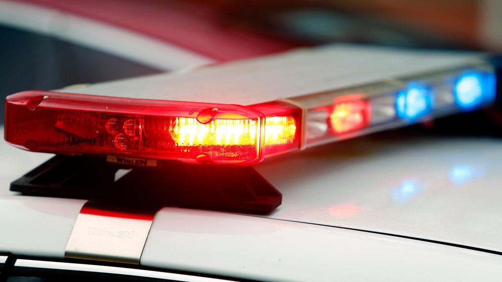 Man arrested after Fairfield home invasion robbery involving shotgun, police say โ CBS Bay Area (KPIX), Mountain View Dining news