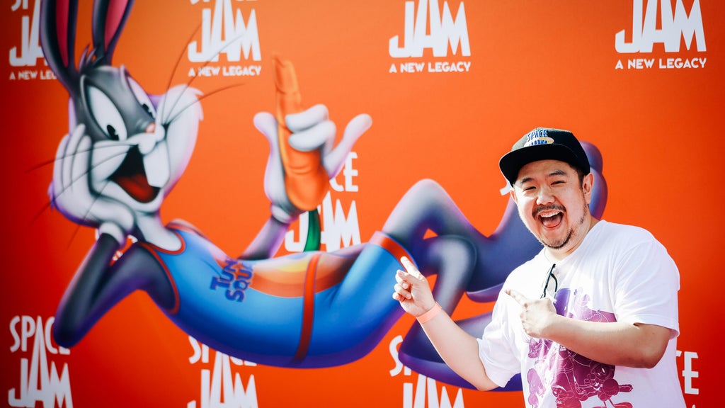Eric Bauza, actor who voiced Bugs Bunny, Daffy Duck and other cartoon characters, dies at 46 — Mountain View Arts news