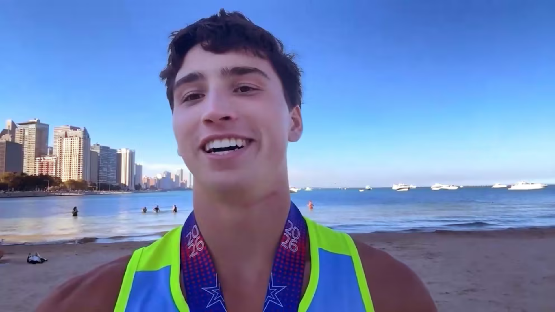 17-year-old runs Chicago Marathon less than 1 year after spinal cord injury
โ ABC 7 Bay Area, Mountain View Community news