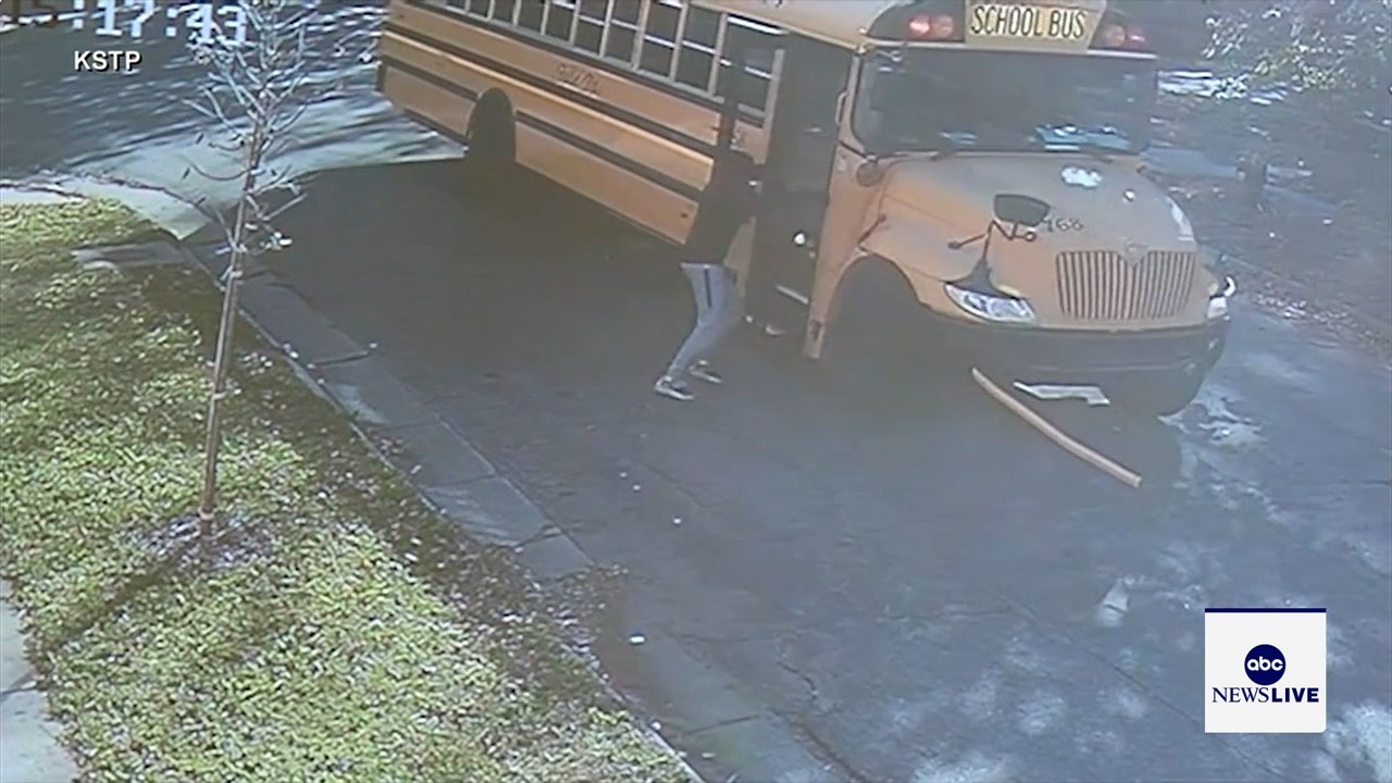 27-year-old Minnesota man credited for saving kids, driver in runaway school bus
       — ABC 7 Bay Area, Mountain View Health news