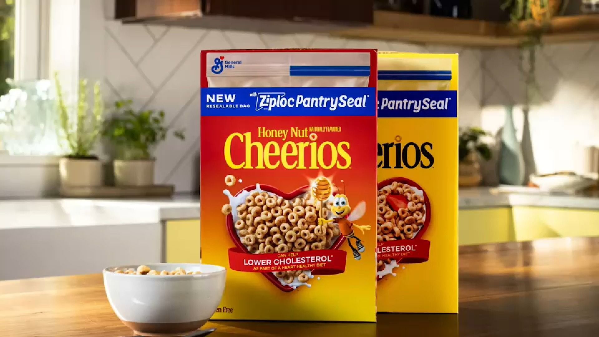 Cheerios teams up with Ziploc to add resealable bag to cereal boxes
— Mountain View Sports news