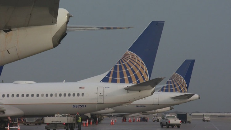 United flight from Grand Cayman to Houston declares emergency, lands safely — KENS 5 (San Antonio), Mountain View Community news
