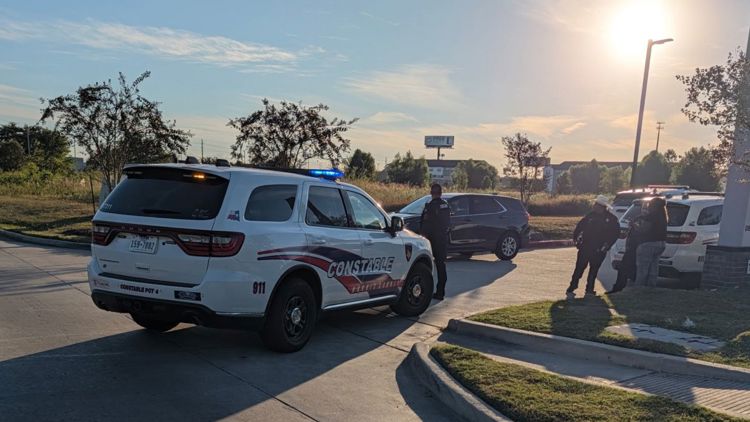 15-year-old riding electric scooter involved in crash near FM 1960, deputies say — KHOU 11 (Houston), Mountain View Community news
