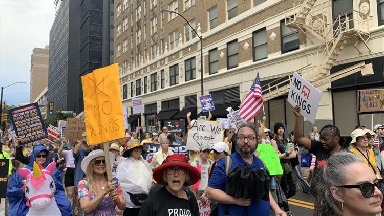 Thousands expected to show up for 'No Kings' protests in North Texas. Here's what you need to know — WFAA (Dallas-Fort Worth), Mountain View Community news