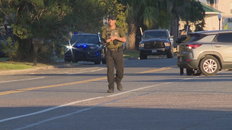 St. Marys businesses deal with lost business after suspicious package investigation — First Coast News Local, Mountain View Business news