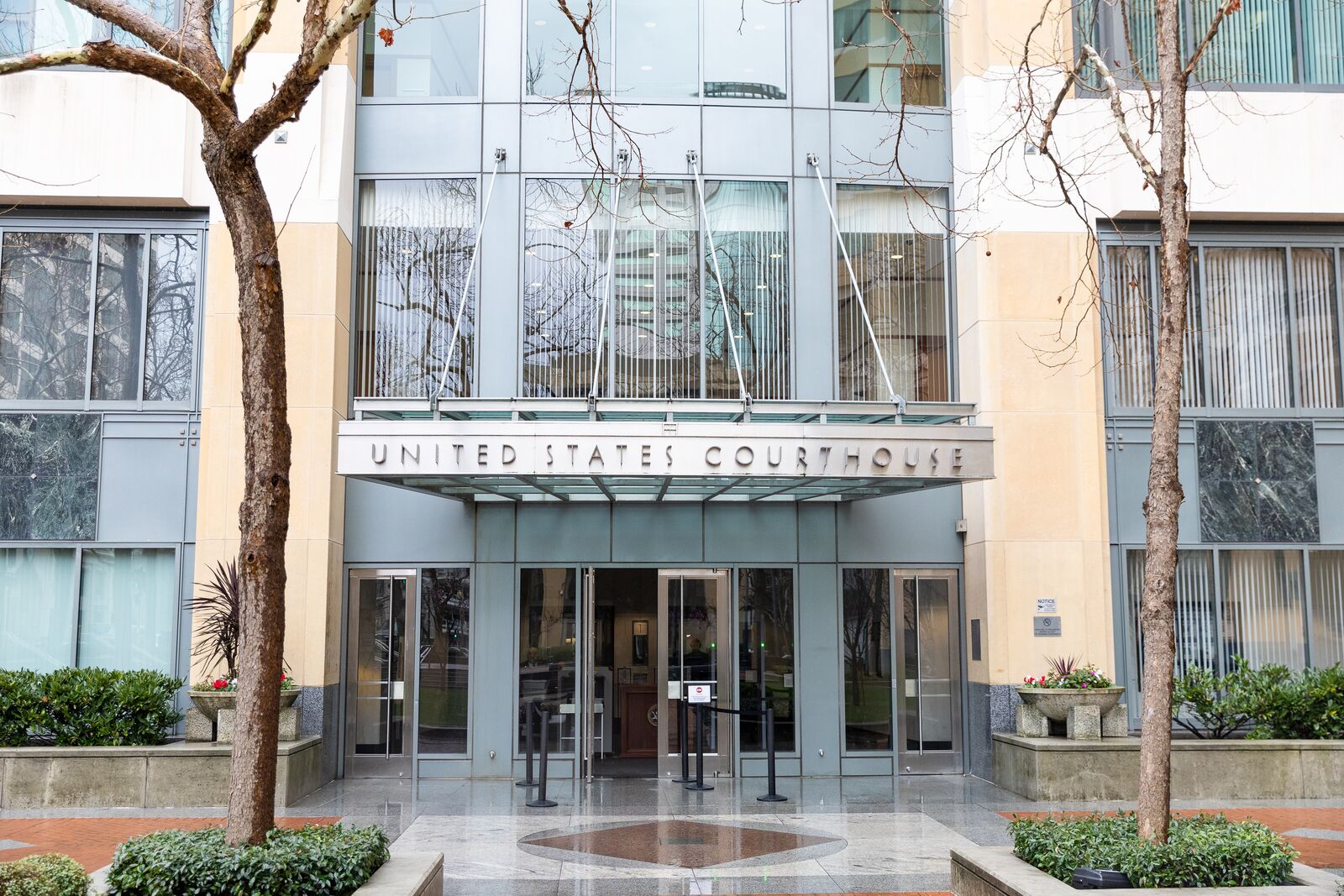Tax records of key FBI informant in Oakland corruption trial will remain a mystery — The Oaklandside, Mountain View Community news