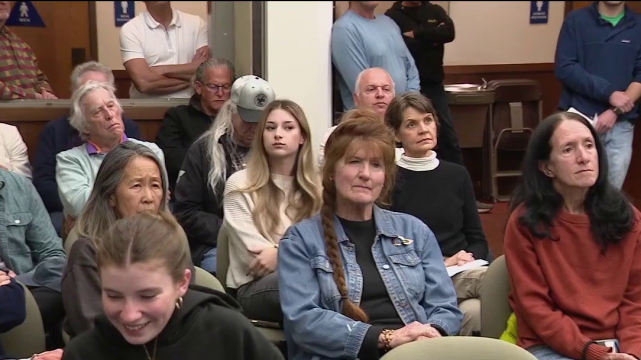 San Anselmo considers ban on all tobacco products  — KTVU FOX 2 Bay Area, Mountain View Community news