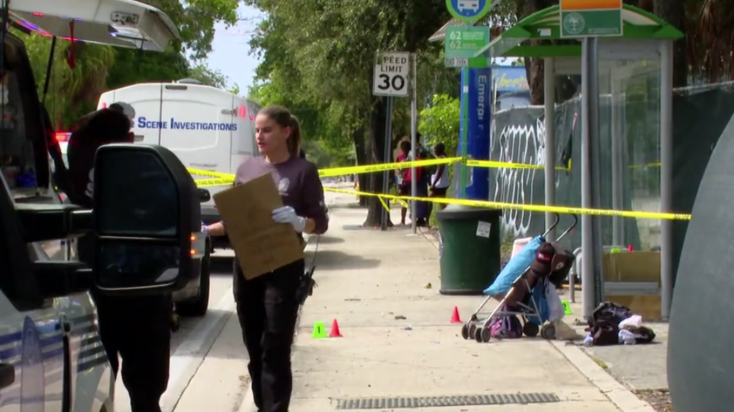 Attacker, victim injured in stabbing at Miami bus stop โ WSVN 7 Miami-Dade, Mountain View Community news